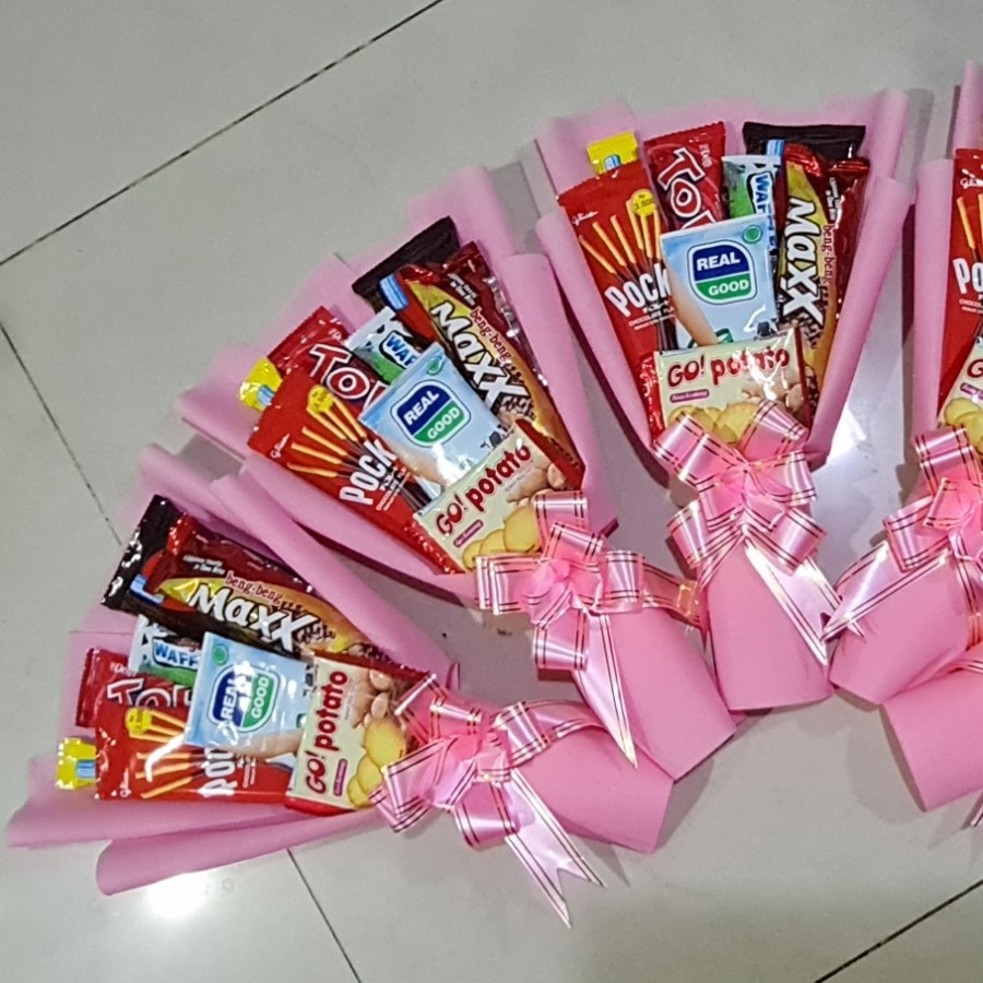 

bucket snack / bucket ulang tahun / buket jajan