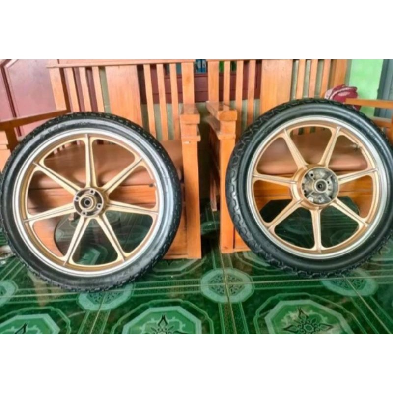 velg scorpion ukuran 1.60 ring 18 rata depan belakang pnp rx king