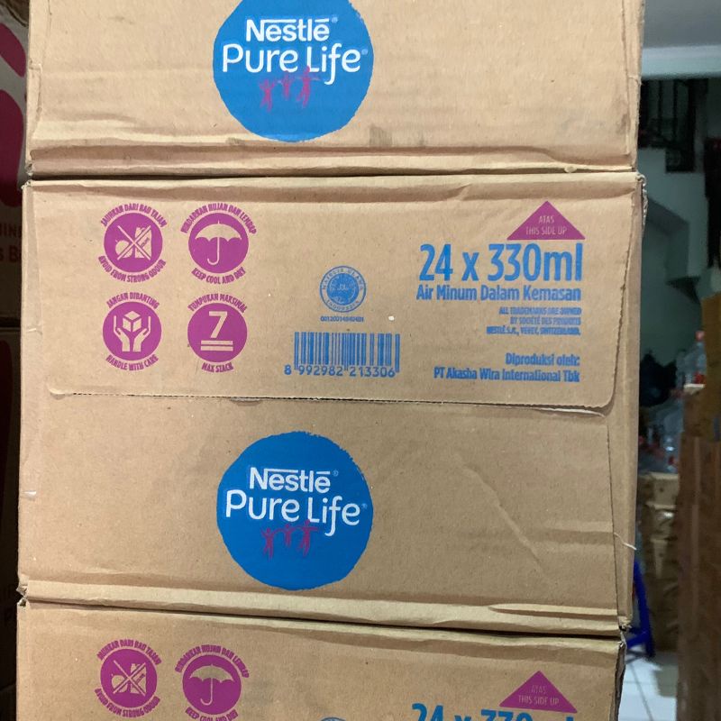 

Nestle pure life 1 dus 330ml isi 24 botol / air minum / air mineral