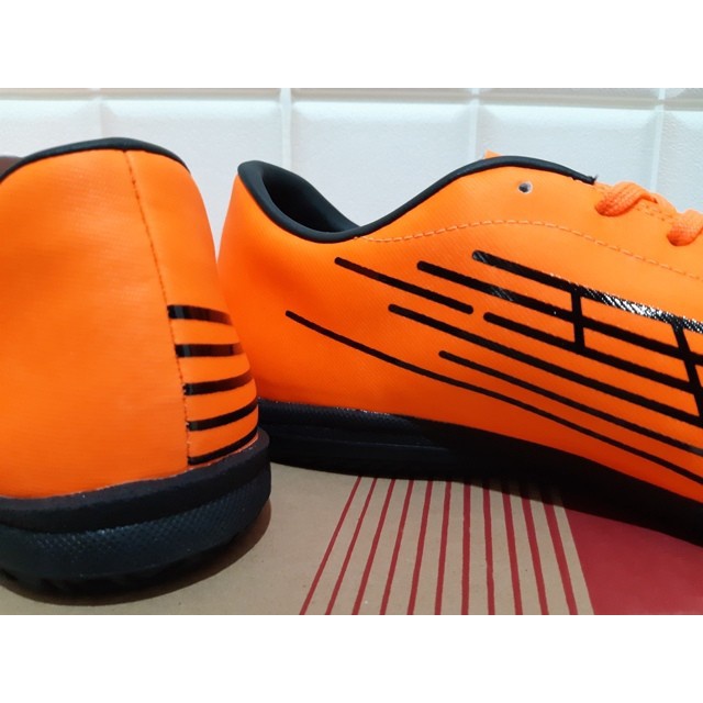 SPECS SEPATU FUTSAL ACCELERATOR ELEVATION 19 IN SHOCKING ORANGE BLACK