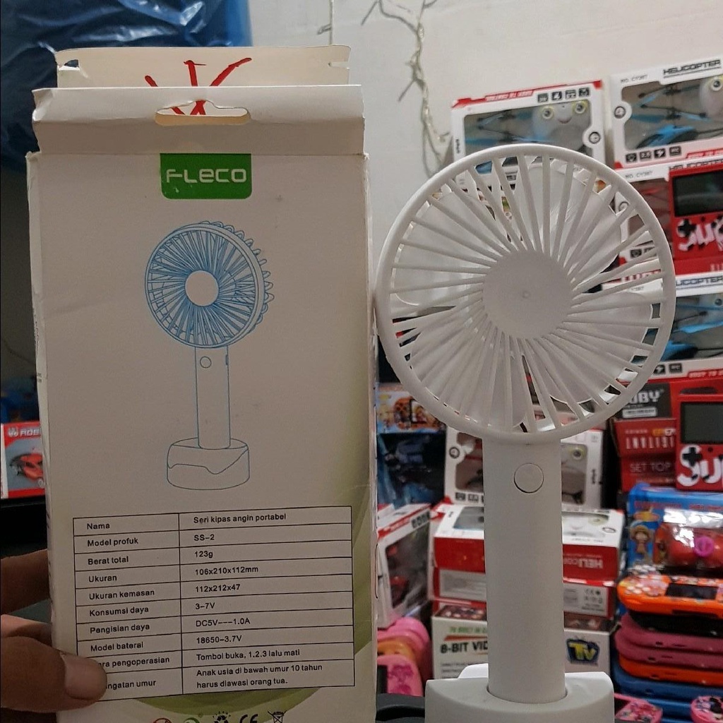 KIPAS ANGIN MINI PORTABLE 4 GEAR kipas angin charger cas portable. Tip