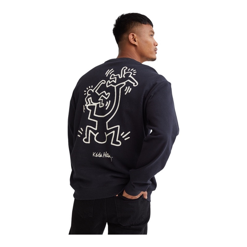 ( 8.8 ) Crewneck Sweatshirt H&amp;M Unisex Sablon Keith Haring Dance Cream, Navy, Flecee Katun Lembut Tebal, Free Papperbag