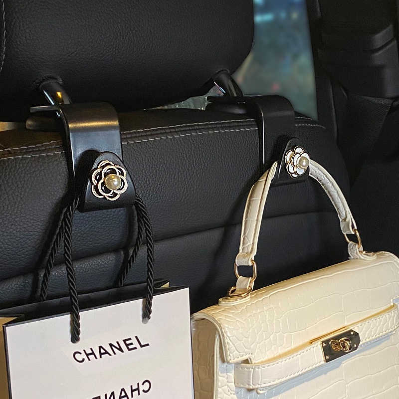 Gantungan Dudukan Belakang Kendaraan Interior Mobil Multifungsi Organizer Handbag Hanging Holder Hook Kartun Beruang Car Storage Hook Car Seat Back Hooks Cute Camelia Car Hooks