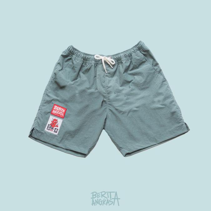 Shorts/Celana Pendek Berita Angkasa - Devil