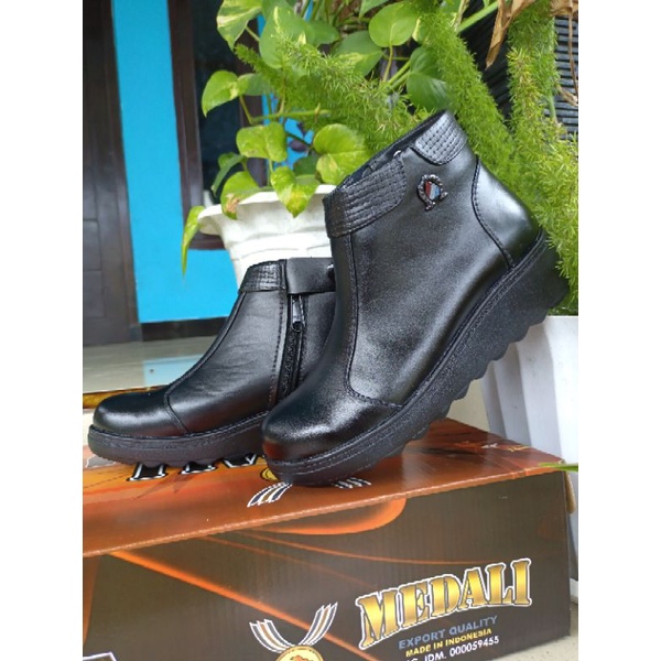 Sepatu Booth Wanita Sepatu Medali Kulit Asli Sepatu Kerja Polwan Secwan Sus PNS