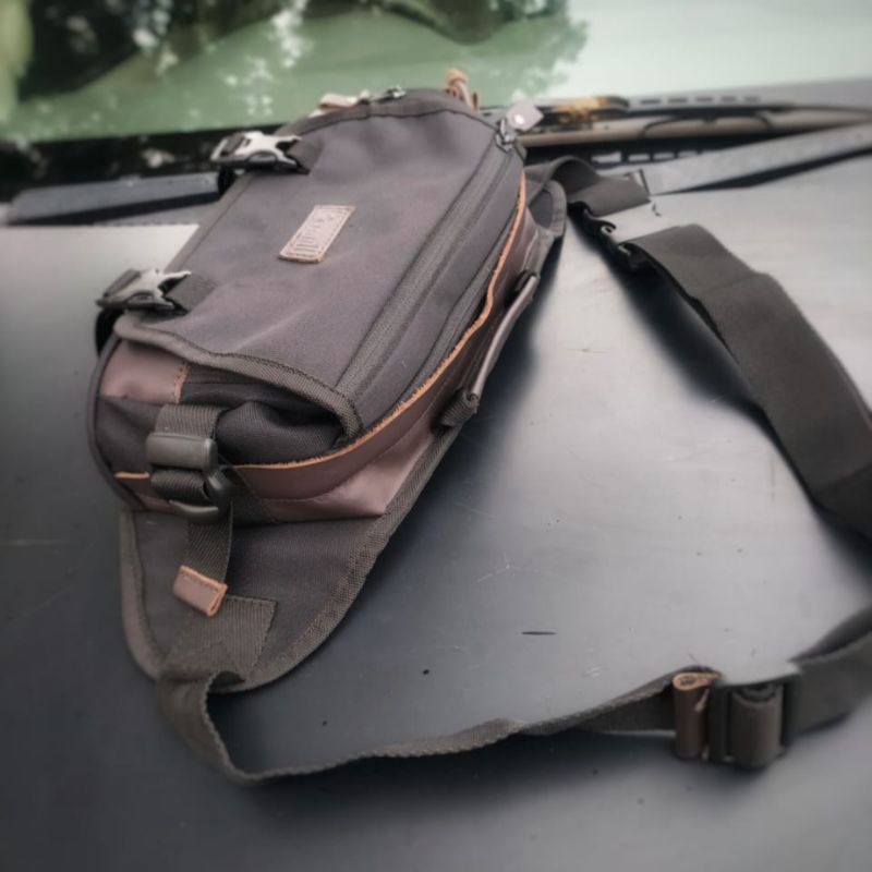 Pusiill ex08 original waistbag tas pinggang bahan courdura dengan dikombinasi kulit asli sapi original