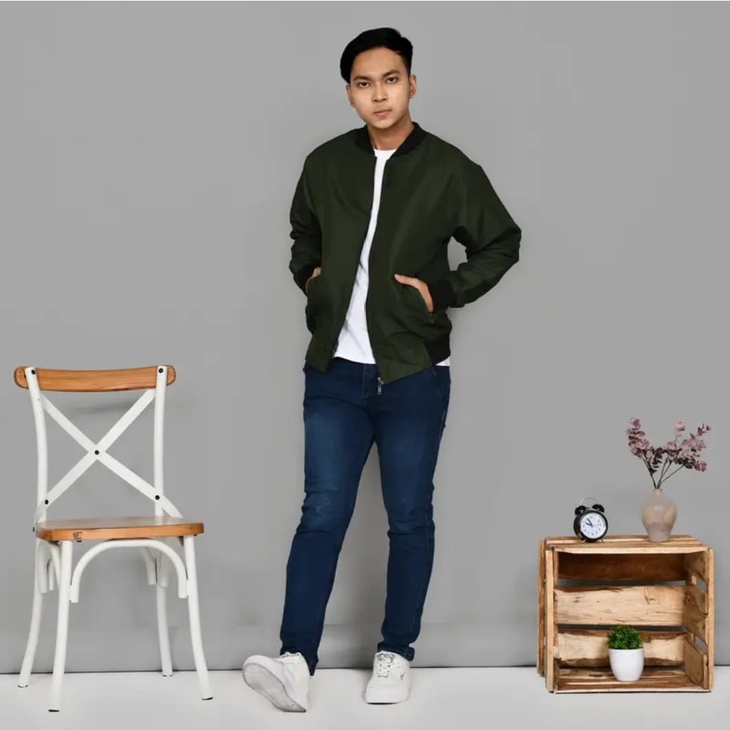 Jaket Bomber Pria Wanita Oversize Jumbo Motif Polos Bahan Parasut Original