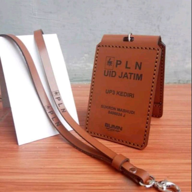 

Gantungan ID Card Holder Lipat || ID Card Holder Kulit Asli Custom