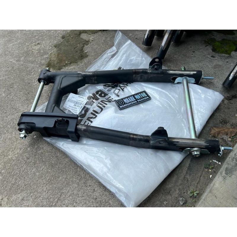 Arm W175 Swingarm swing arm w175 Kawasaki W175 W 175 Set original Kawasaki