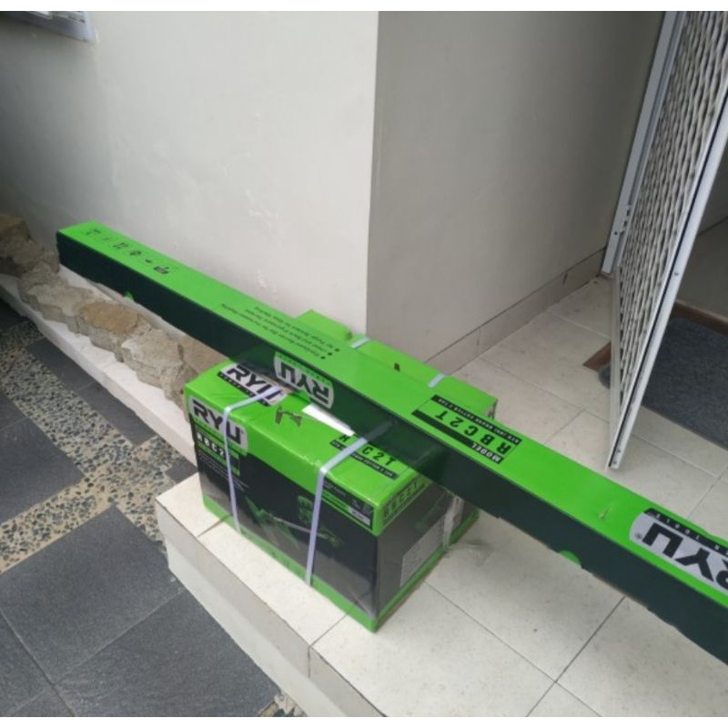 RYU Brush Cutter 2 Tak  RBC 2T Mesin Potong rumput gendong