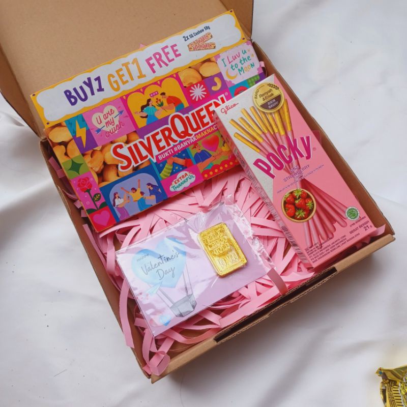 

HAMPERS 2 SILVERQUEEN EDISI VALENTINE POCKY CARD