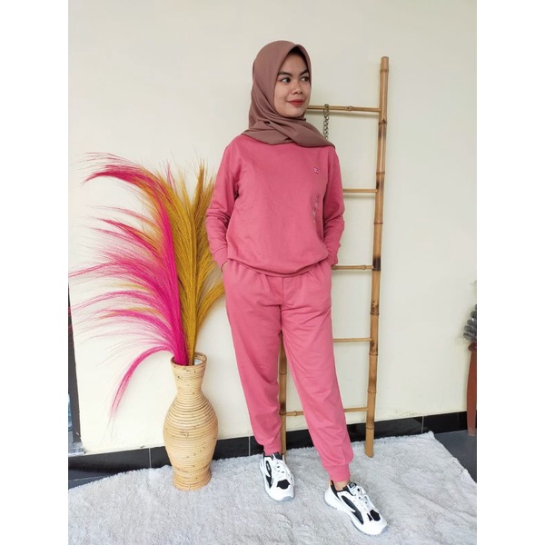 ONE SET SWEATER UNIQLO 1-5