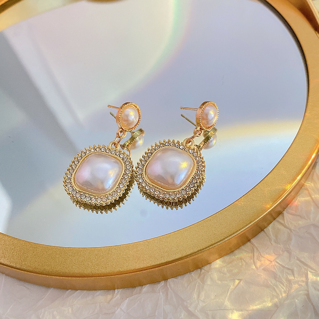 Vintage Elegan Mutiara Gold Stud Earring Camellia Bunga Mesh Hati Fishtail Earrings Untuk Wanita Aksesoris Fashion Perhiasan