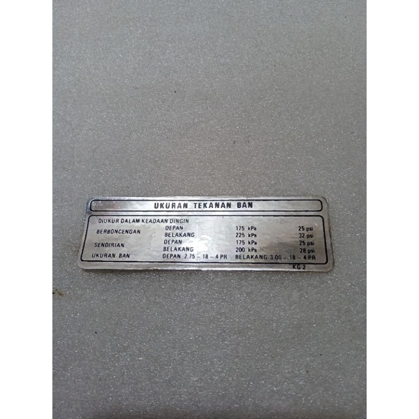 Stiker ukuran Tekanan Ban  honda win ori