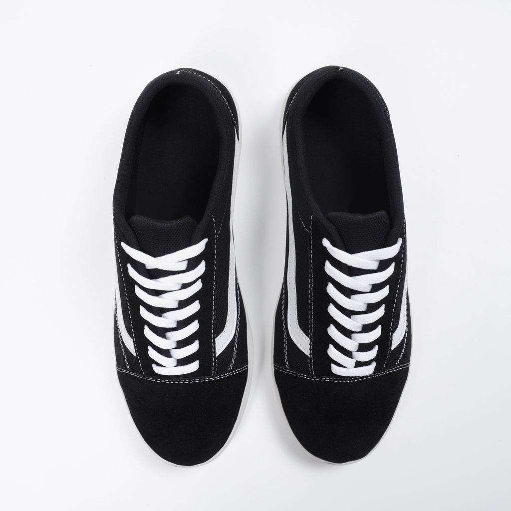 Sepatu Pria - Sepatu Sneakers - Sepatu Sekolah - Sepatu OldSkhool Pvc - Sepatu Wanita Pria Black White