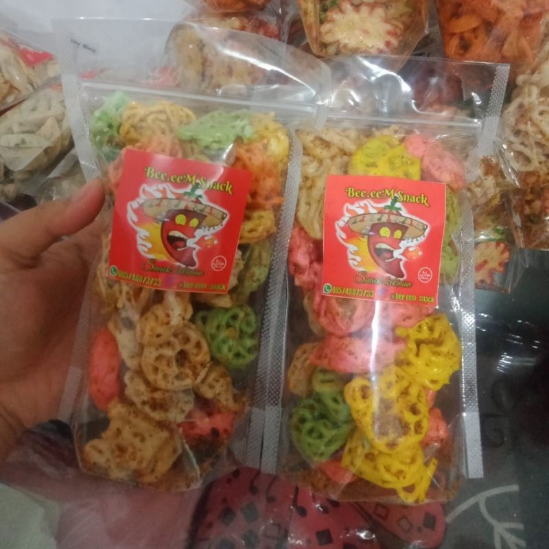 

KRUPUK SEBLAK MAWAR/KRUPUK MAWAR PEDAS/KRUPUK PEDAS