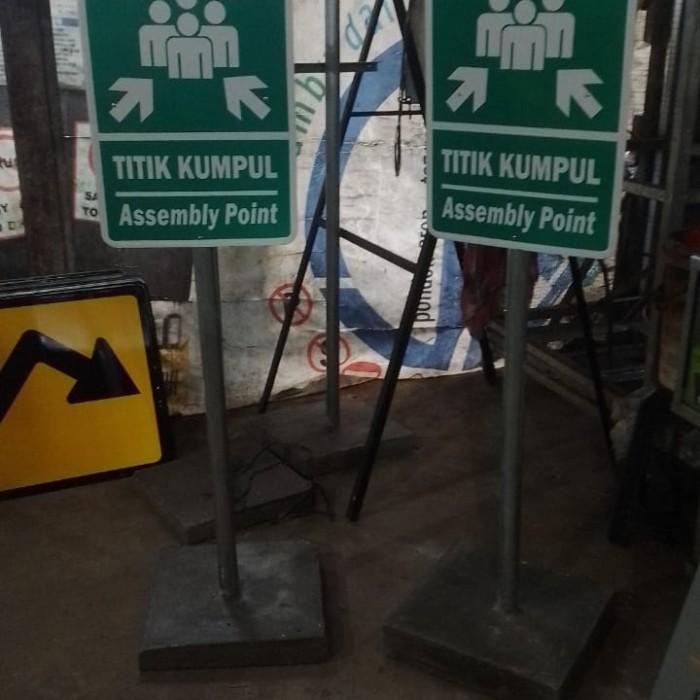 

Rambu Titik Kumpul Assembly Point 40X60Cm Custom