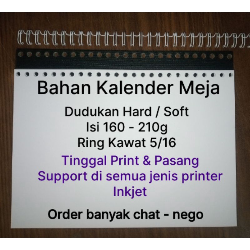 

Bahan Kalender Meja 1 set A5 (Hard,Ring,Isi 12 halaman kertas )