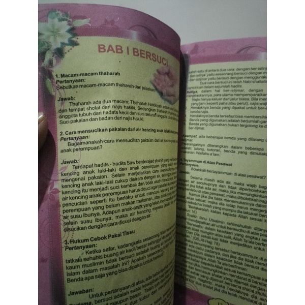 buku wanita bertanya islam menjawab 16x24cm