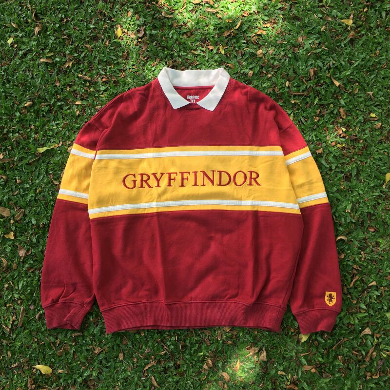 GRYFFINDOR HARRY POTTER X GRAPHIC TEE SPAO RUGBY CREWNECK