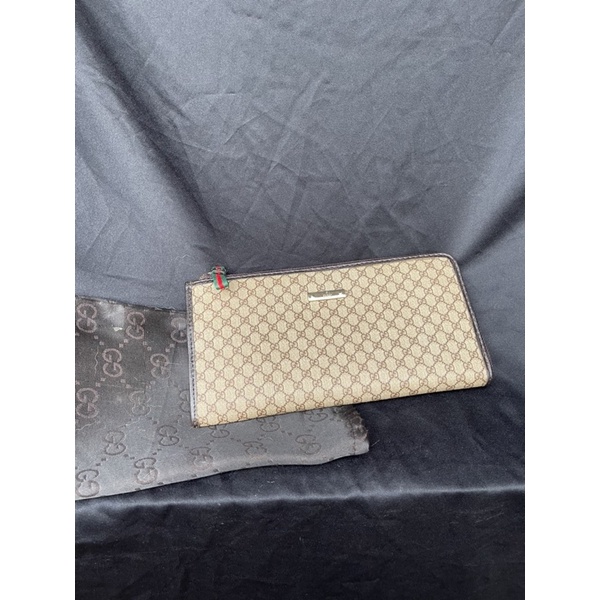 Dompet Gucci Monogram Besar muat banyak second preloved bekas