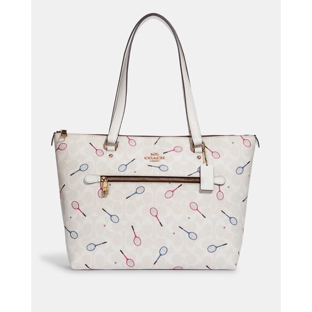 Coach Tote Gallery In Signature Canvas (C8501)