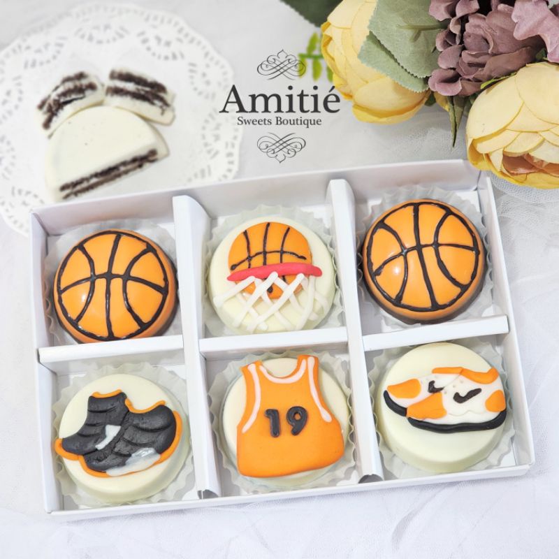 

Coklat Oreo Basketball Player - 1 Box isi 6 / Coklat Karakter / Birthday Gift / Hadiah Ulang Tahun