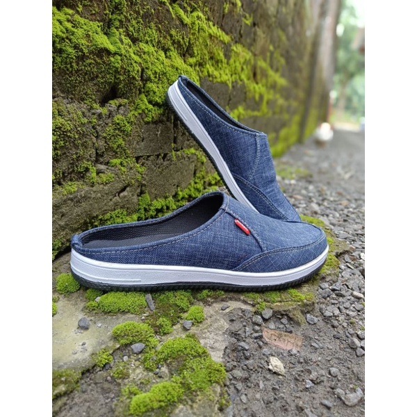 Sepatu Sendal Pria Original 01/Sandal Selop Pria Terbaru