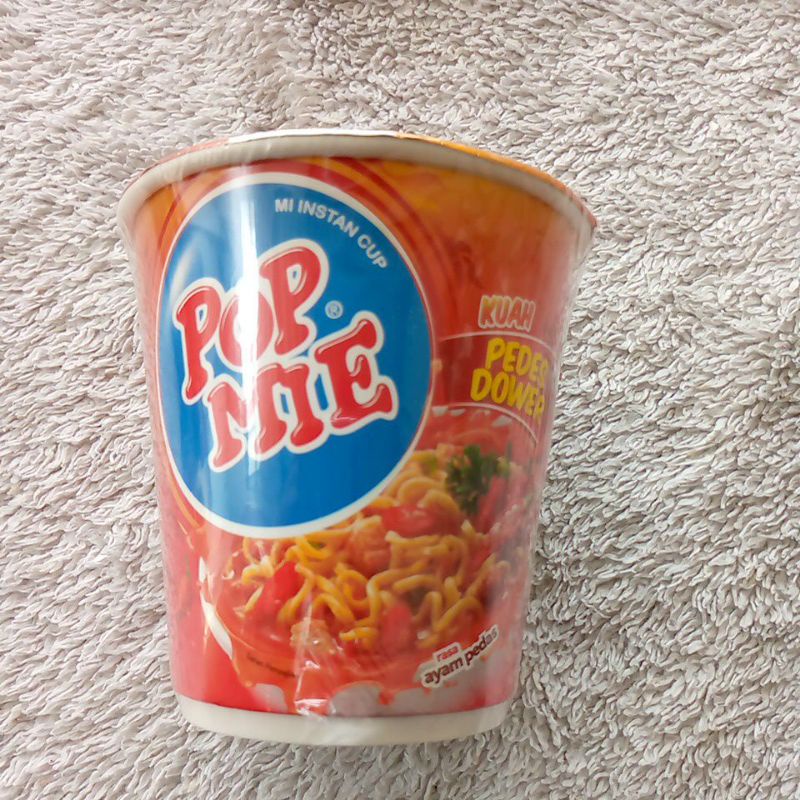 

POP MIE KUAH PEDES DOWER RASA AYAM PEDAS 75gr