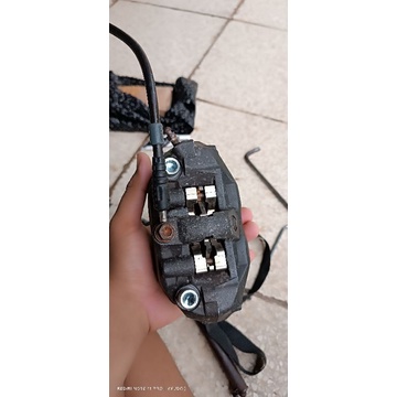 breket kiri kaliper tokico picth 108 / set kaliper tokico