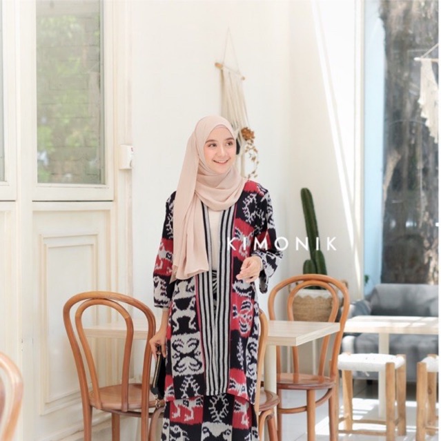 BAJU TENUN KIMONIK MADAM SET CATUR