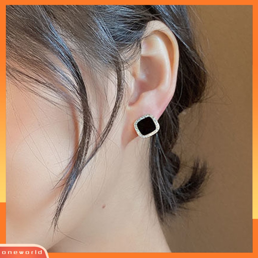 {oneworld} 1pasang Anting Stud Desain Geometri Hias Menawan Untuk Hadiah