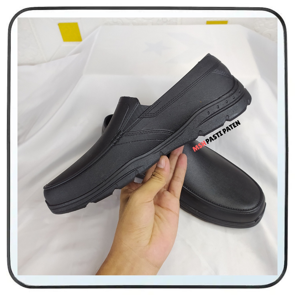 PRO ATT AB 668 Sepatu Karet Pria Sepatu Pantofel Pria Sepatu Slip On Hitam