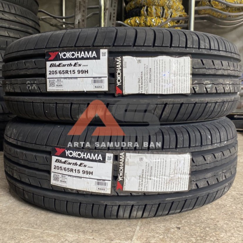 Ban Yokohama BluEarth ES32 205 / 60 R 15 R15