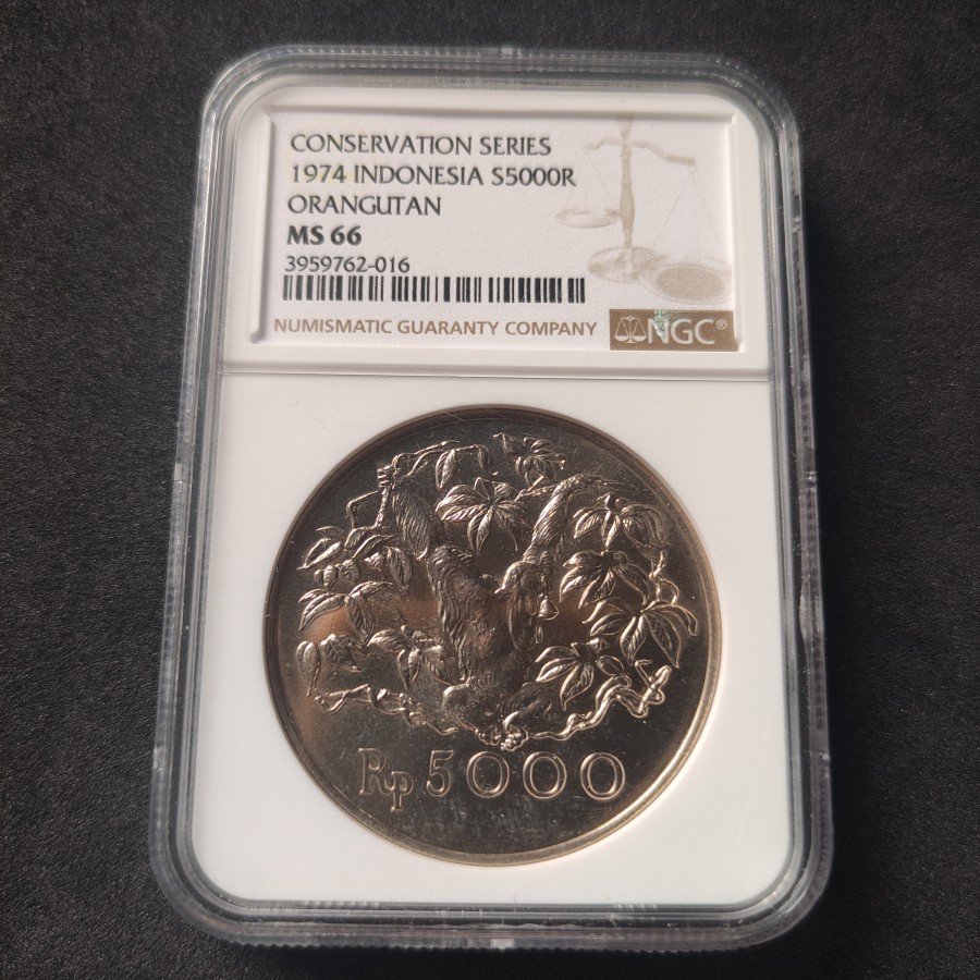 NGC 5000 Rupiah Orangutan Perak WWF 1974 MS 66