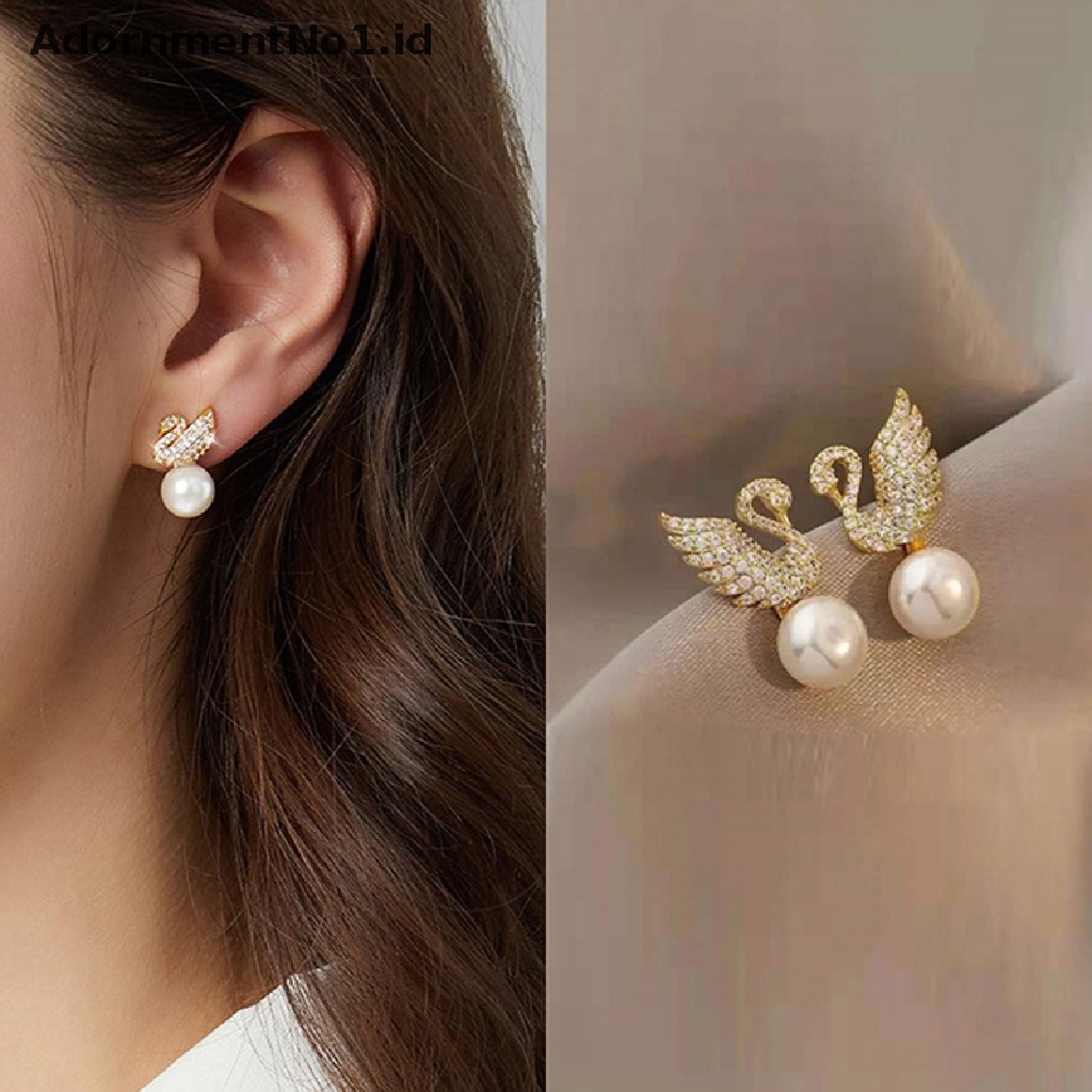 [AdornmentNo1] 1pasang Mutiara Imitasi Swan Berlian Imitasi Ear Studs Perhiasan Wanita Anting Fashion Aksesoris Pesta Hadiah [ID]