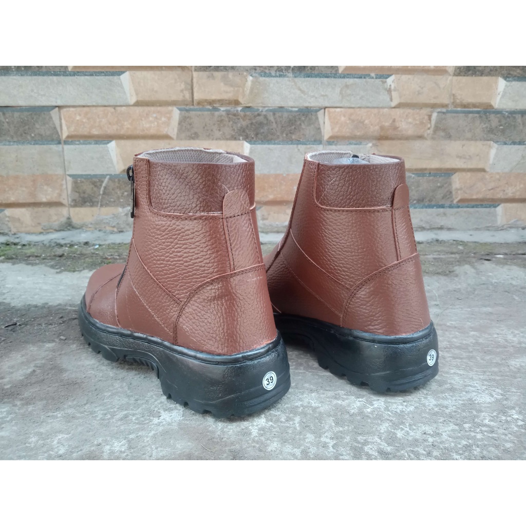 sepatu safety pria resleting kulit / sepatu ujung besi model resleting kulit asli