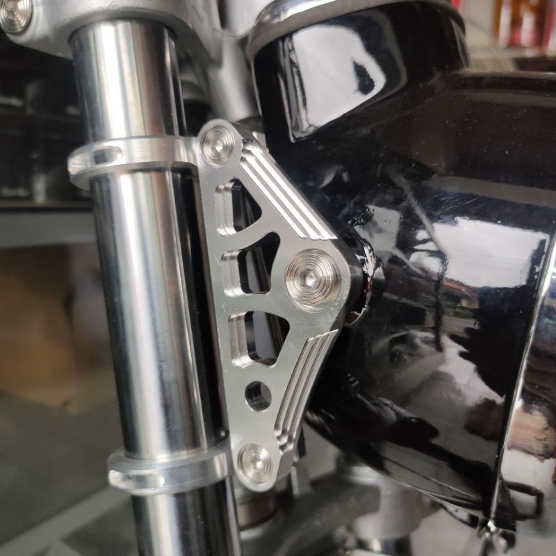 Baut kupingan lampu cb model slim baut kupingan steanlis cb handmade BONUS MUR