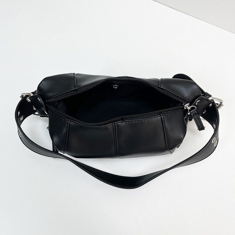 Chava Shoulder Bag