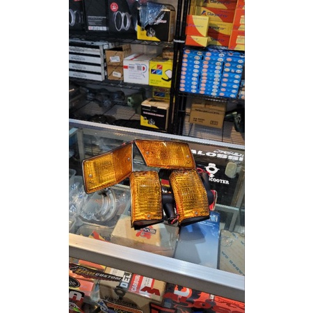 Lampu retting /sein vespa excel/exclusive2