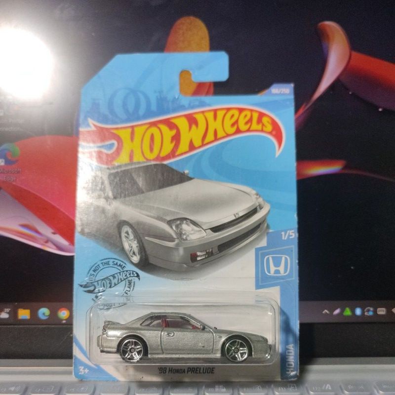 Hotwheels 98 Honda Prelude