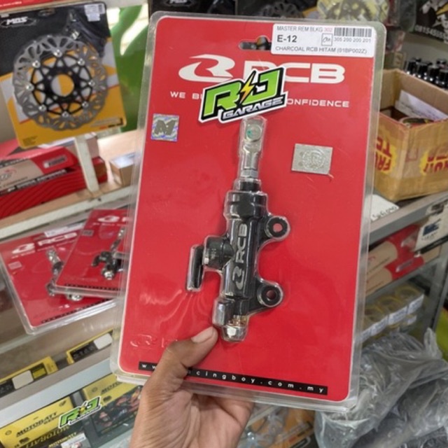 MASTER REM BELAKANG RCB E-12 UNEVERSAL
