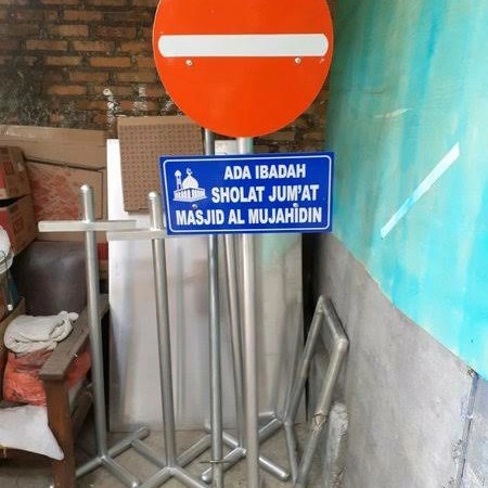 

Paja Tiang Movable + Rambu