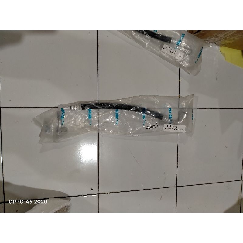 hose selang pipa ac mobil nissan sylphy livina 1/2