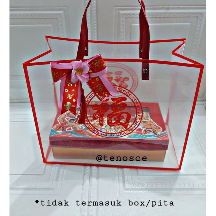 

Tas Mika Toples Kue Kering Hampers Parcel Souvenir 1/2loyang lapis legit Kale 1 liter Markisa Cookies Fu Imlek Chinese New Year Konien Gong Xi toples 500gr bulat