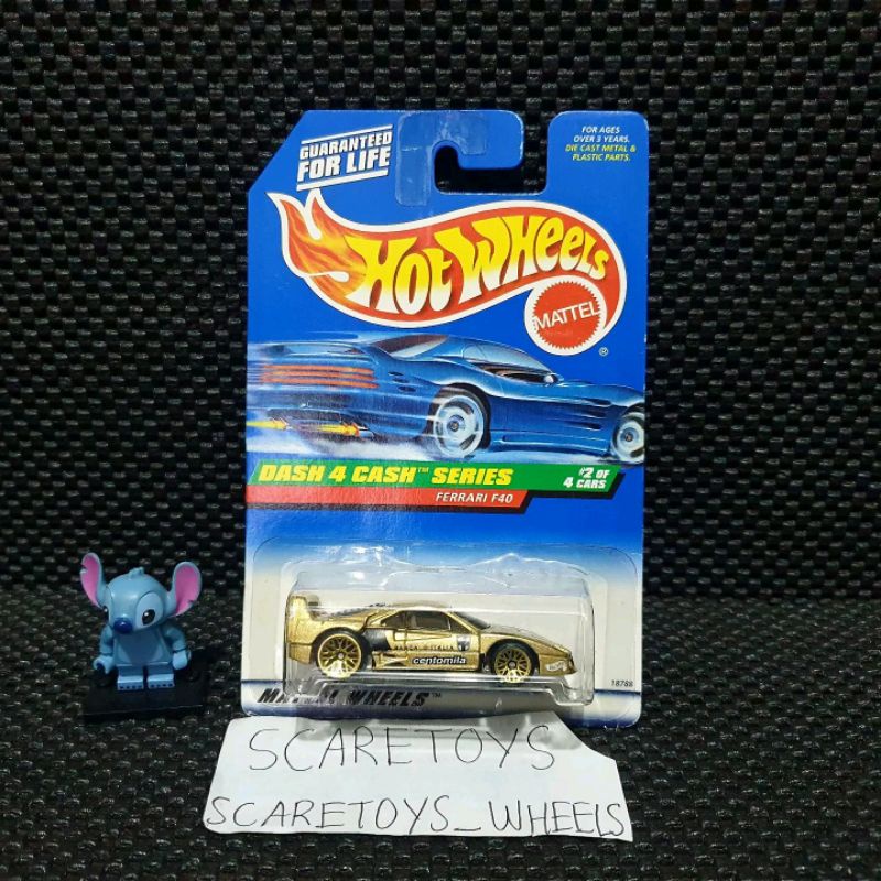 Hot Wheels ferrari f40 gold dash for cash series