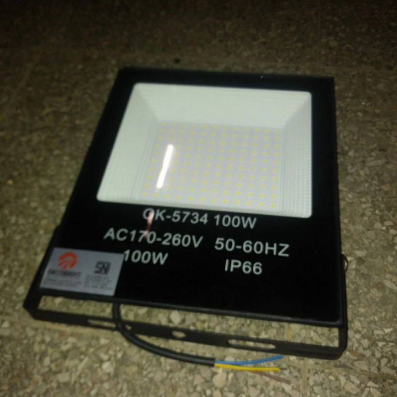 lampu sorot led 100 watt okasiwa outdoor