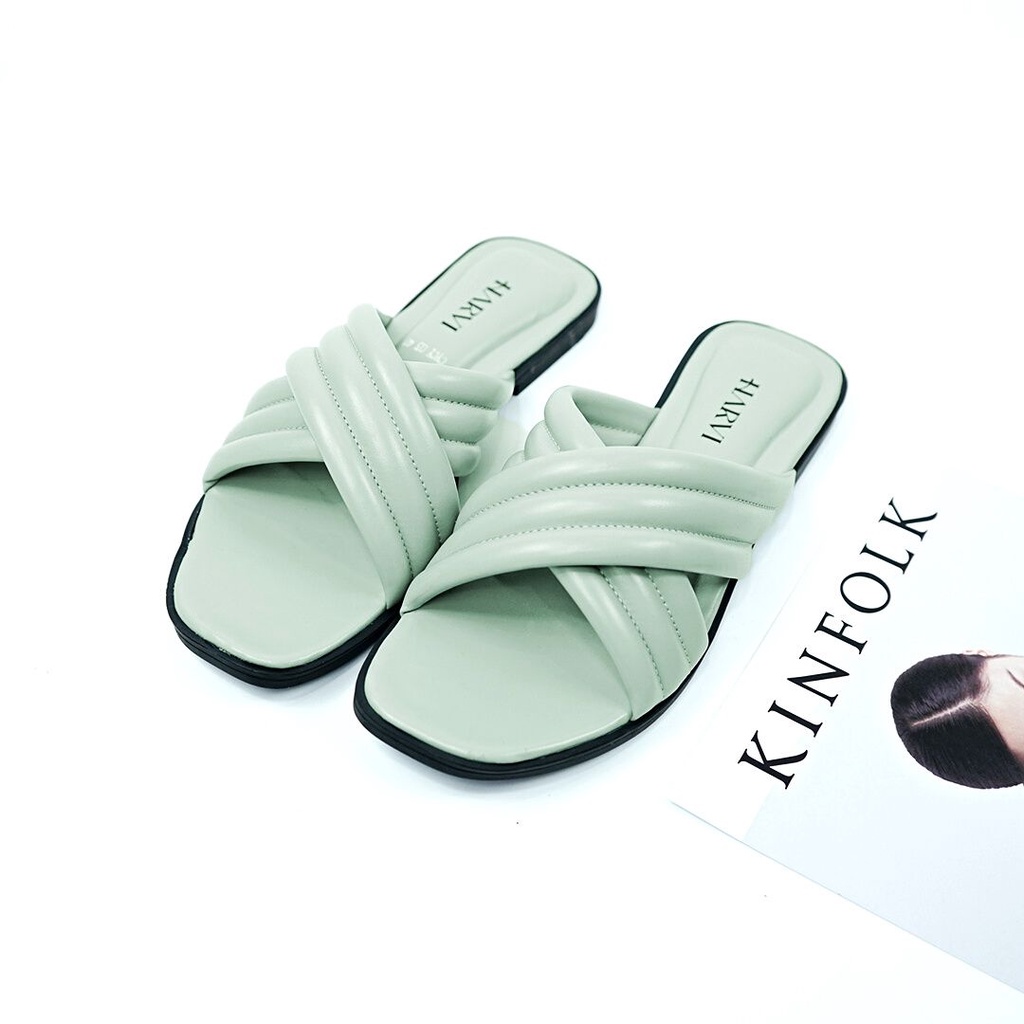 Grutty Lavovia Sandal Wanita Flat Silang Sandal Slide