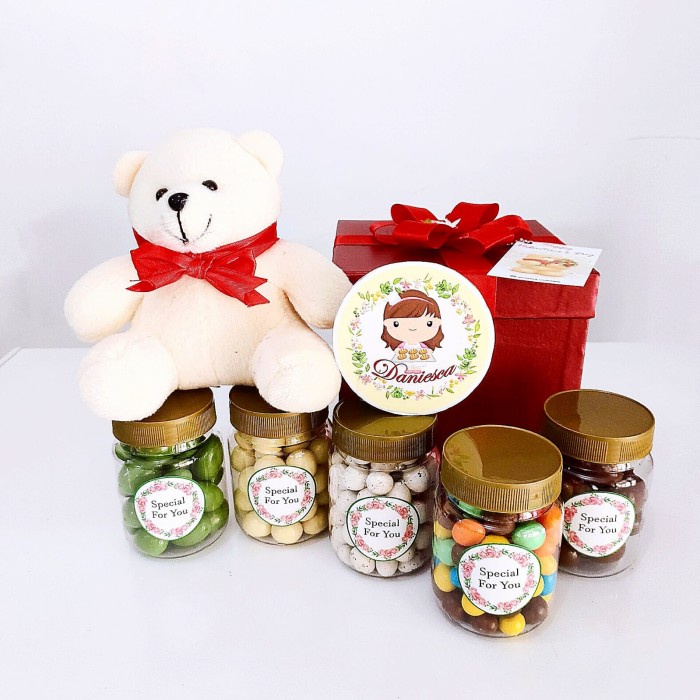 

✨READY✨ -parcel coklat valentine lengkap boneka coklat buket bunga- 1.1.23