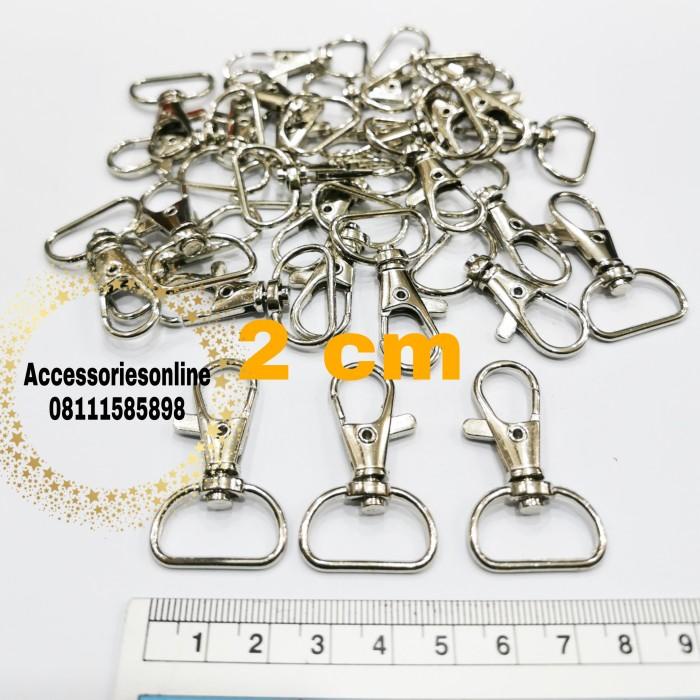 

Cantelan Pengait Besi Gantungan Tali ID Card Uk. 2 Cm /K77 2cm 144 pcs